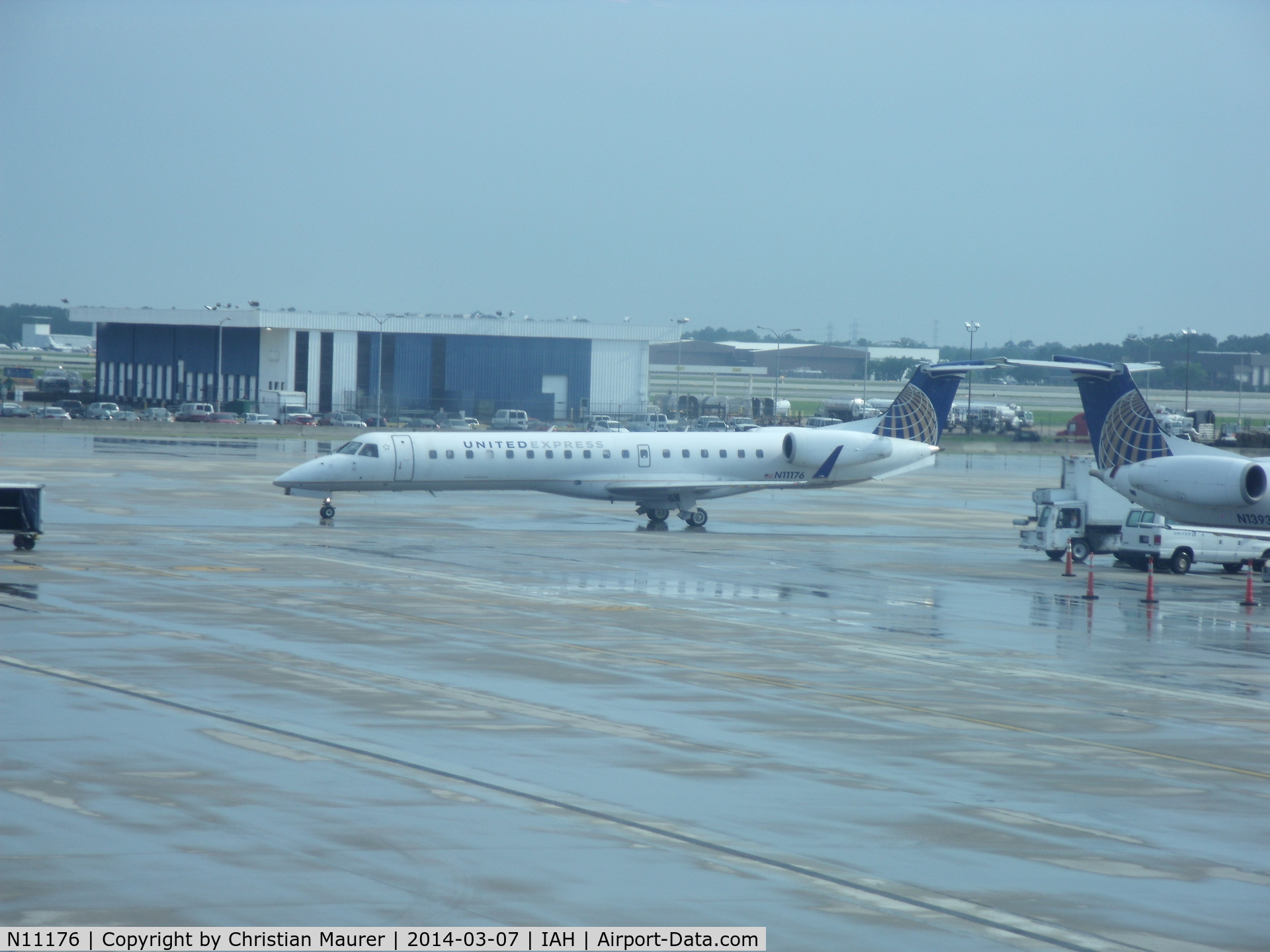 N11176, 2004 Embraer ERJ-145XR (EMB-145XR) C/N 14500881, ERJ145XR