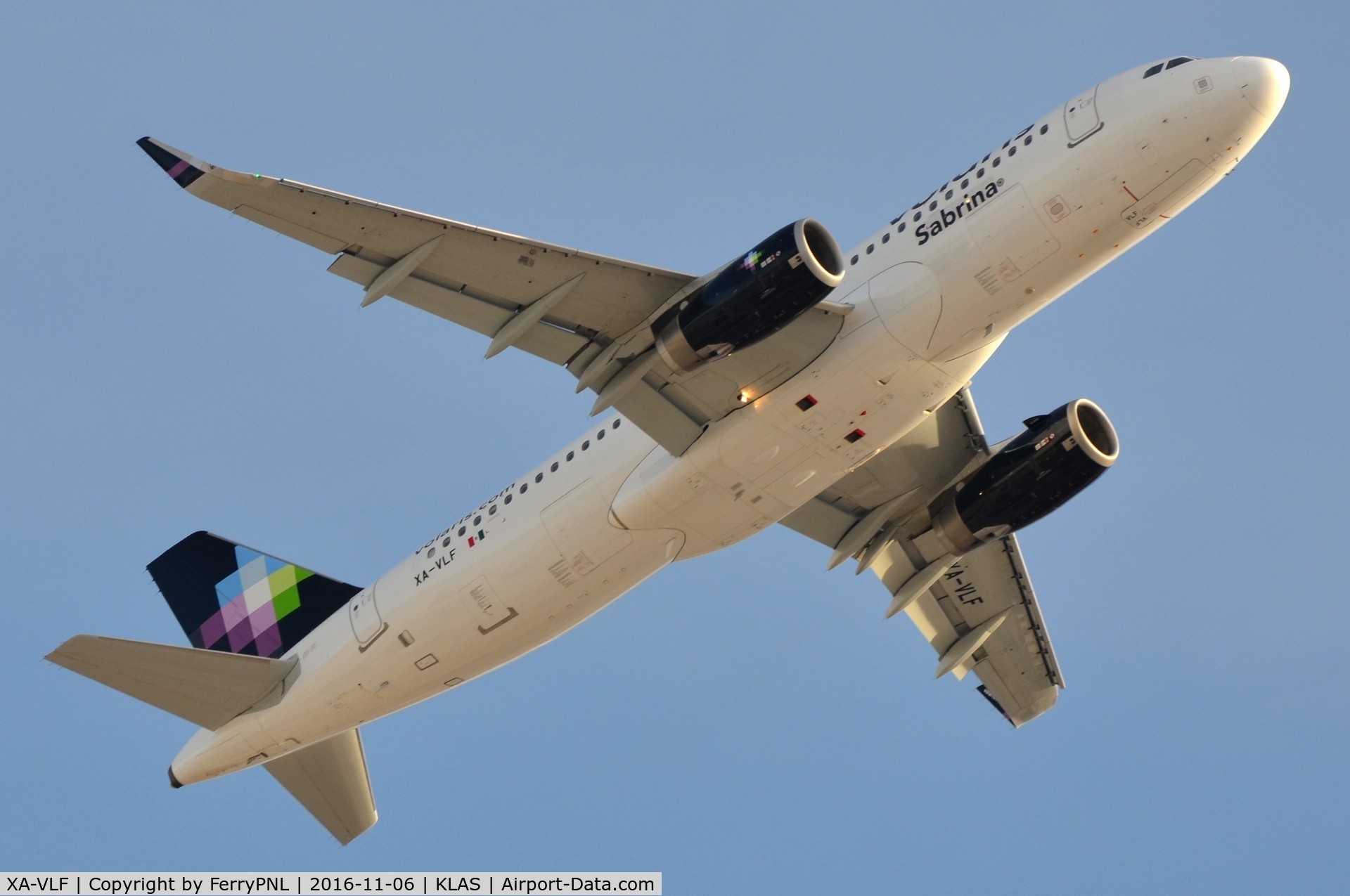 XA-VLF, 2014 Airbus A320-233 C/N 6321, Sabrina leaving LAS