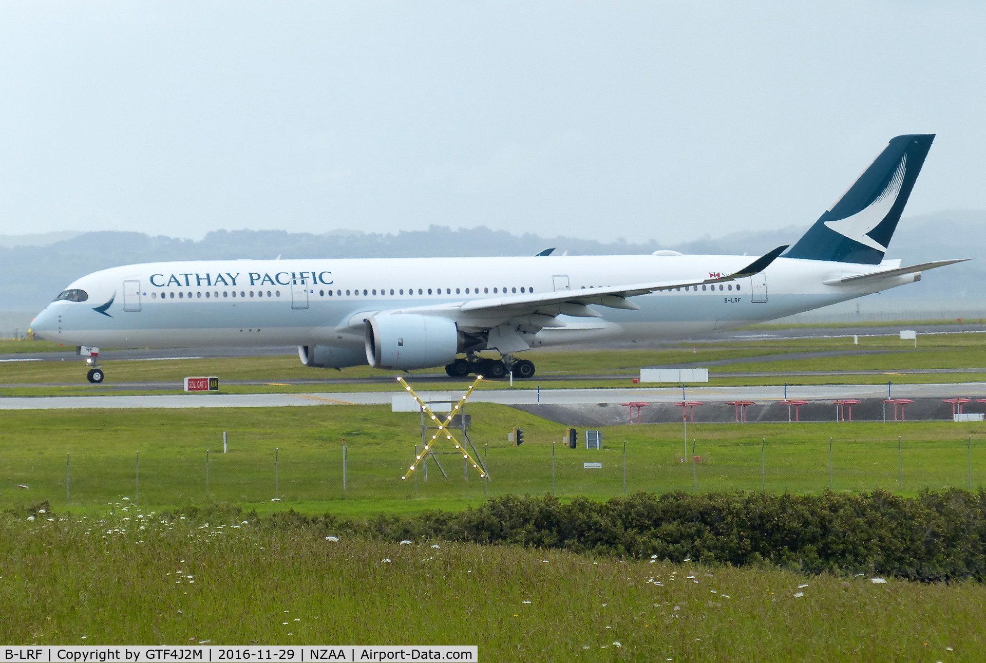 B-LRF, 2016 Airbus A350-941 C/N 046, B-LRF  Cathay Pacific at Auckland 29.11.16