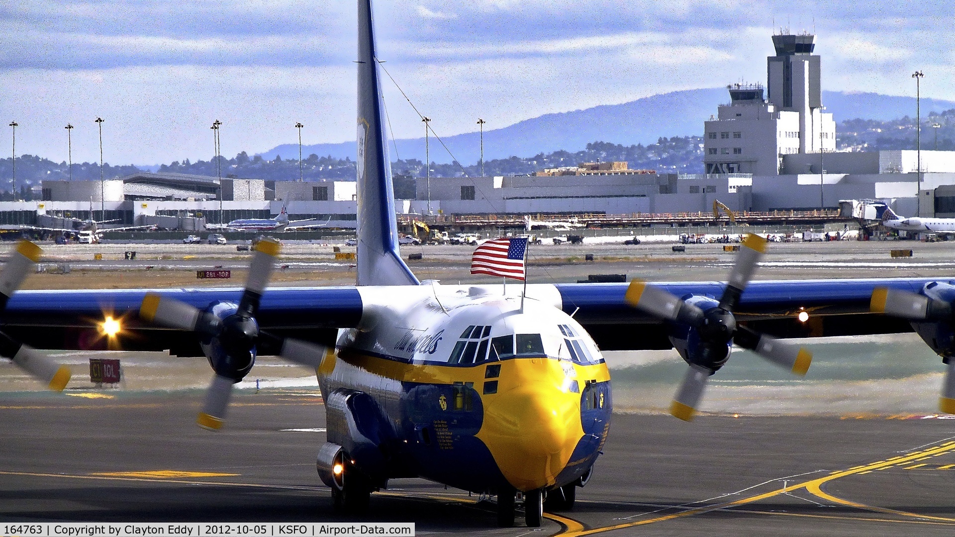 164763, 1992 Lockheed C-130T Hercules C/N 382-5258, SFO 2012