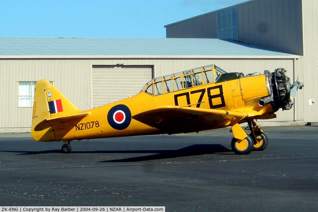 ZK-ENG, 1941 North American AT-6D Harvard III C/N 88-15873 (41-34119), North American AT-6D Harvard III [88-15873] Auckland-Ardmore~ZK 26/09/2004