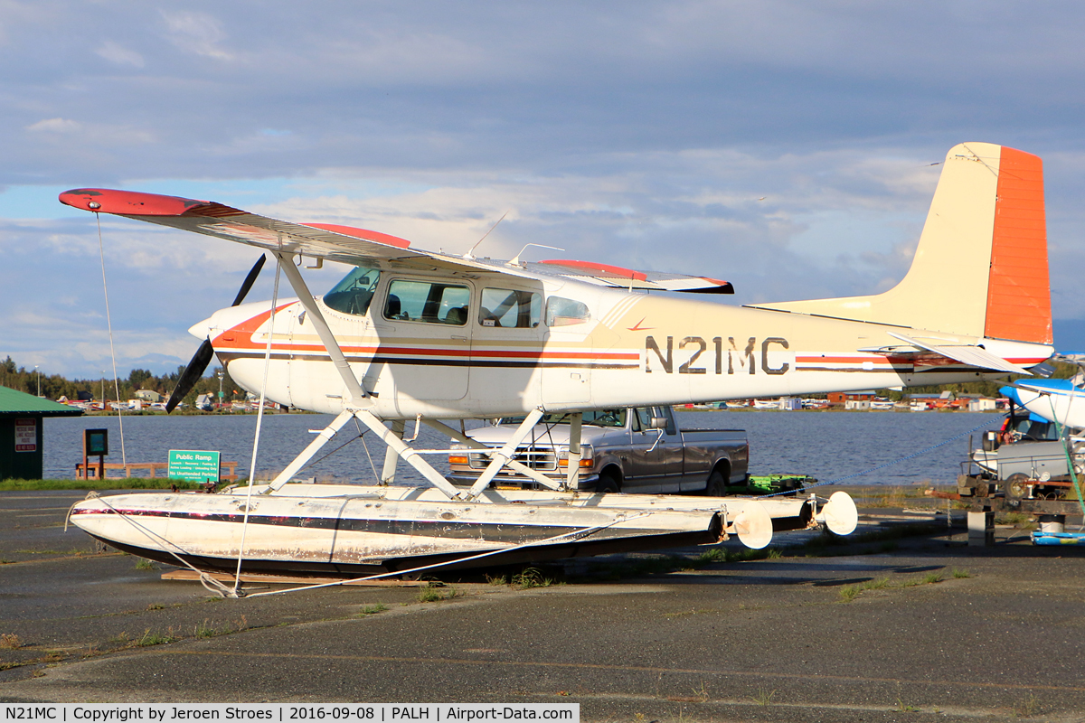 N21MC, 1969 Cessna 180H Skywagon C/N 18052093, Lake Hood