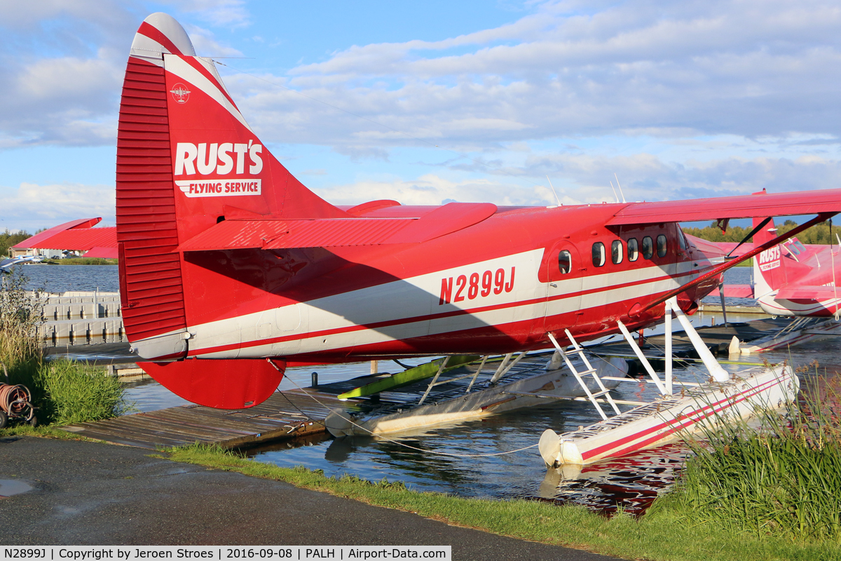 N2899J, 1961 De Havilland Canada DHC-3 Turbo Otter C/N 425, lake hood