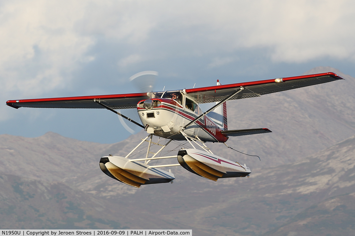 N1950U, 1970 Cessna A185E Skywagon 185 C/N 18501659, lake hood