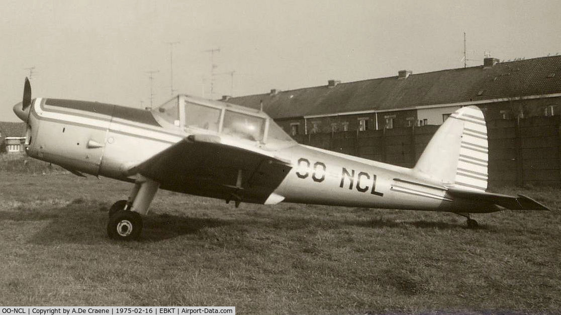 OO-NCL, 1950 De Havilland DHC-1 Chipmunk 22 C/N C1/0137, Wevelgem 1975.