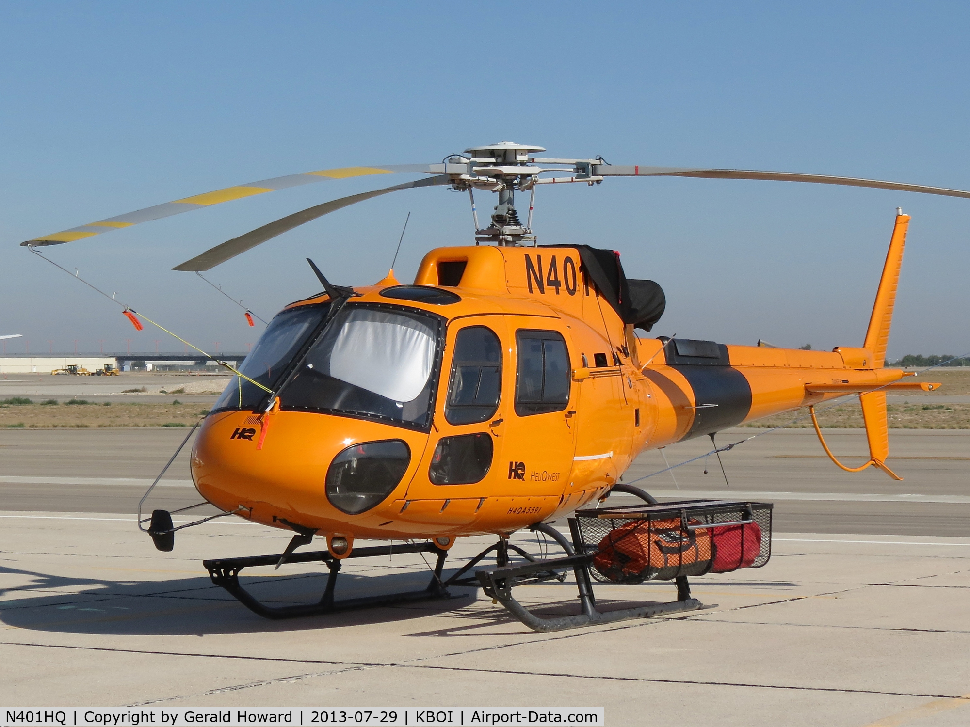 N401HQ, 2009 Eurocopter AS-350B-3 Ecureuil Ecureuil C/N 4678, Bright color.