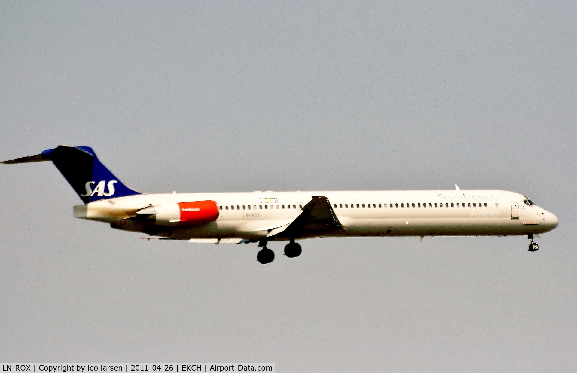 LN-ROX, 1988 McDonnell Douglas MD-82 (DC-9-82) C/N 49603, Copenhagen 26.4.11