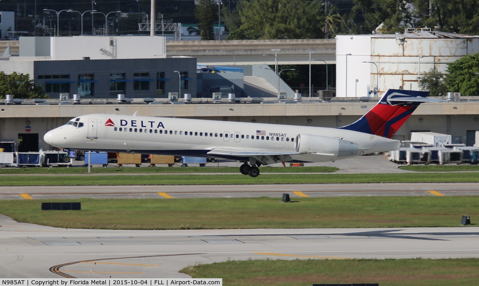 N985AT, 2001 Boeing 717-200 C/N 55090, Delta