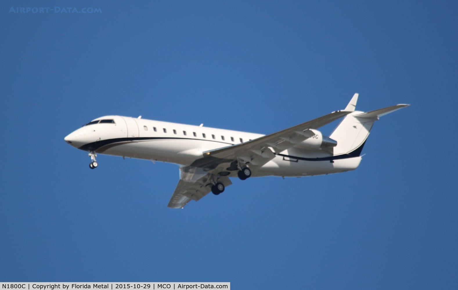 N1800C, 1999 Bombardier Challenger 601-3A (CL-600-2B16) C/N 7351, Challenger 850