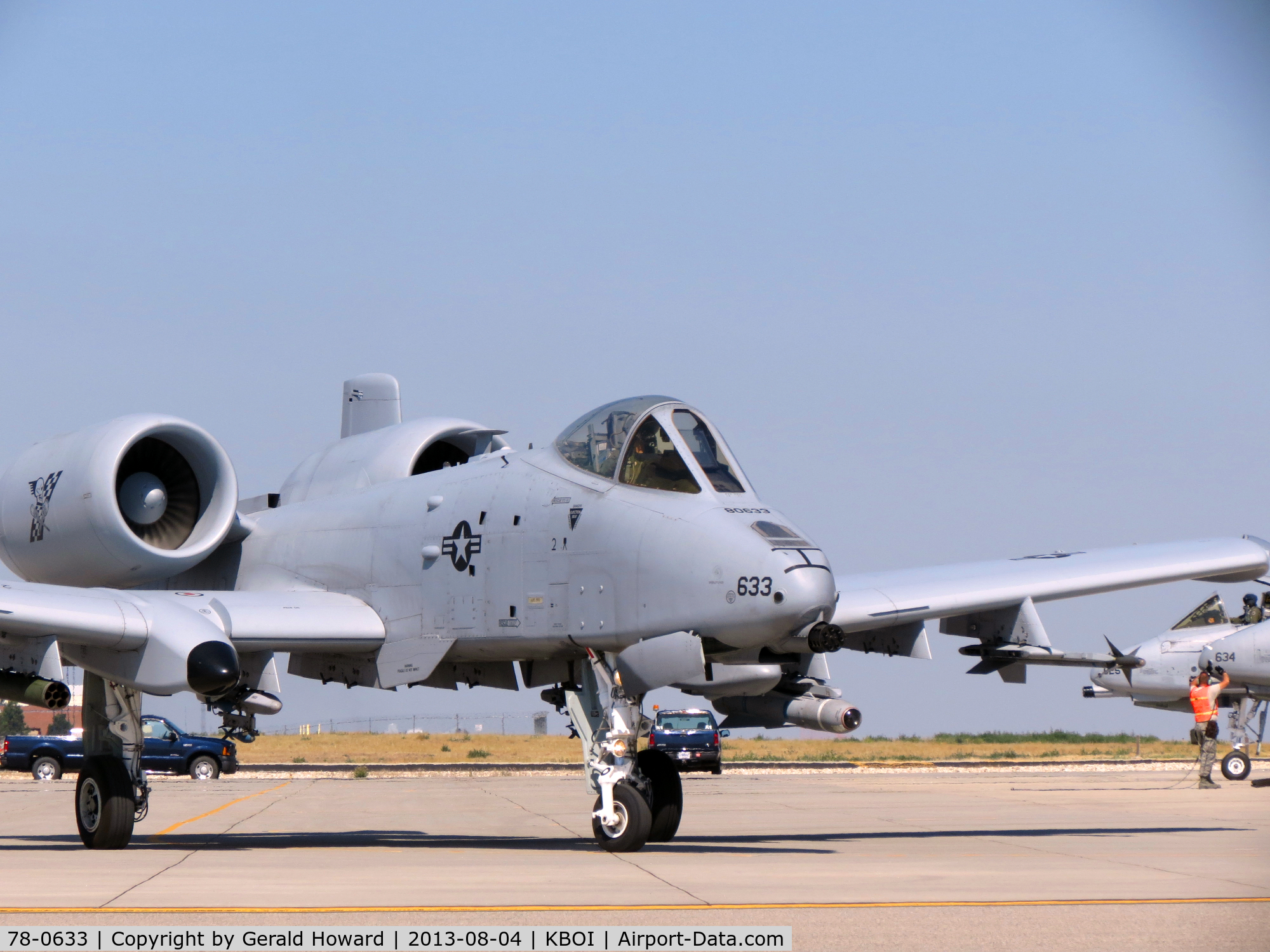 78-0633, 1978 Fairchild Republic A-10C Thunderbolt II C/N A10-0253, Leaving the east arm/de arm pad.