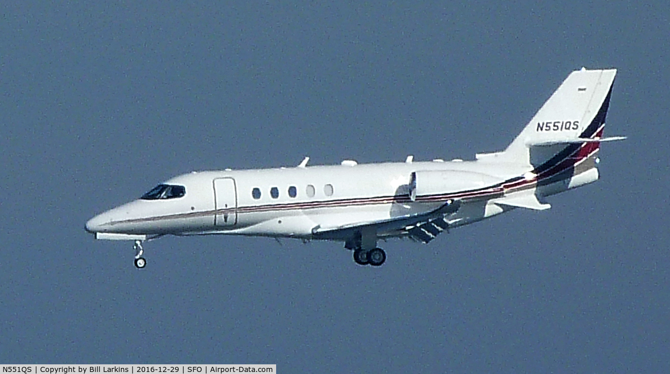 N551QS, 1996 British Aerospace BAE125 HAWKER 1000A C/N 259051, Landing at SFO.