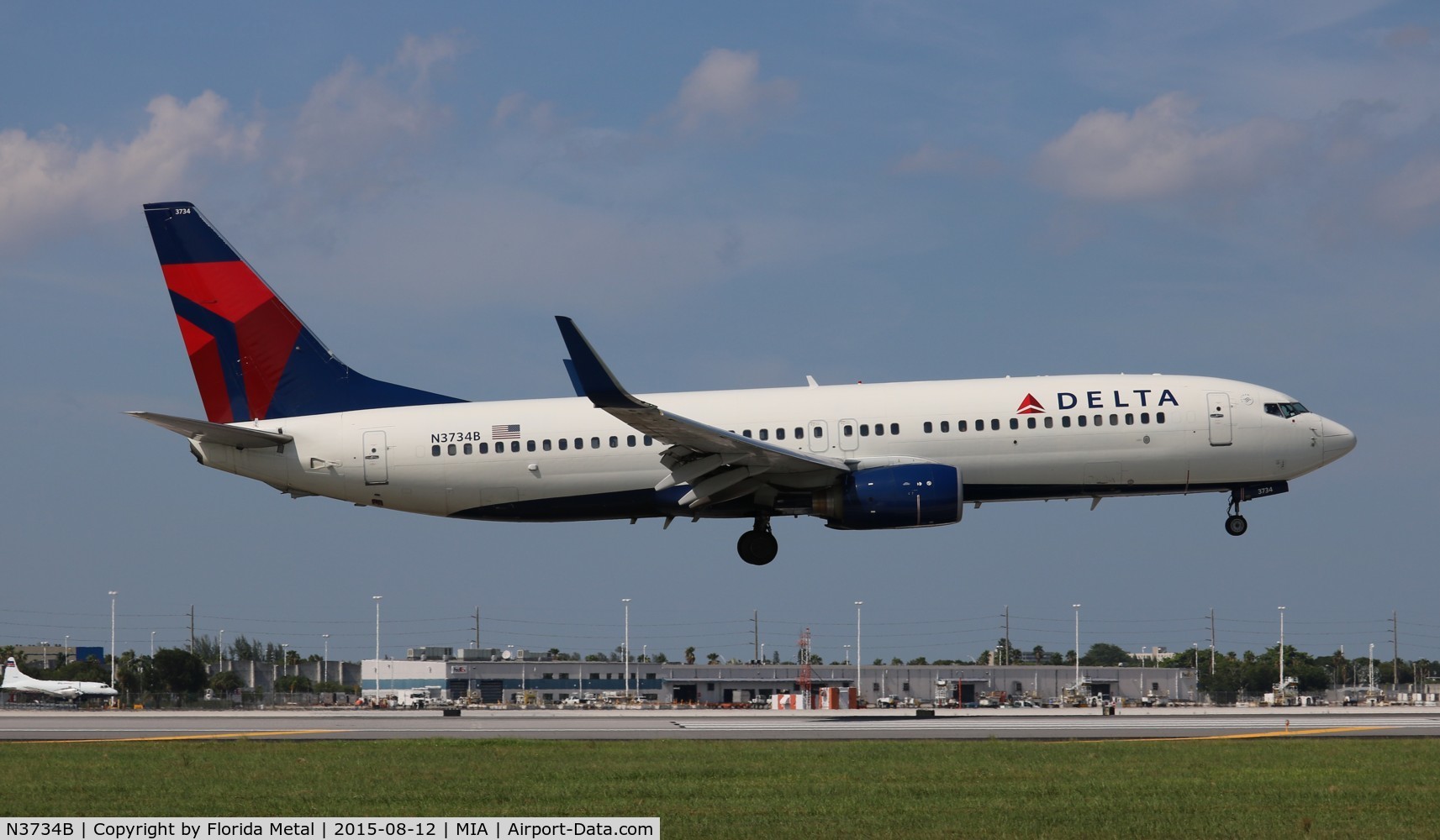 N3734B, 2000 Boeing 737-832 C/N 30776, Delta