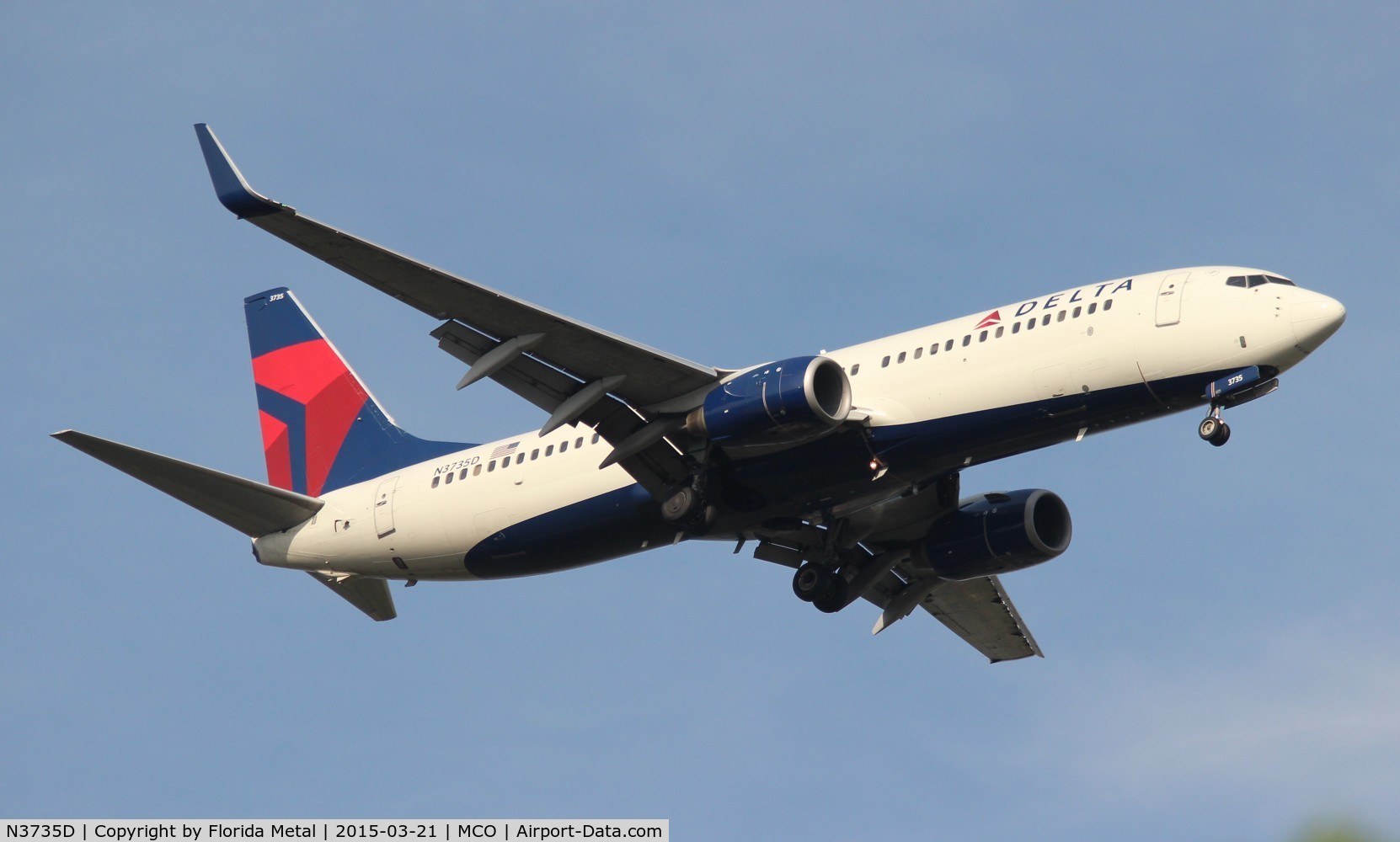 N3735D, 2000 Boeing 737-832 C/N 30381, Delta