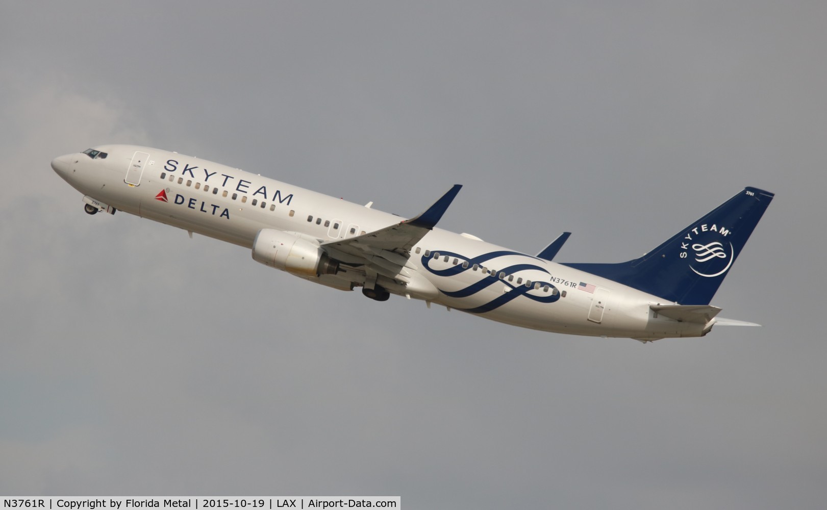 N3761R, 2001 Boeing 737-832 C/N 29628, Delta