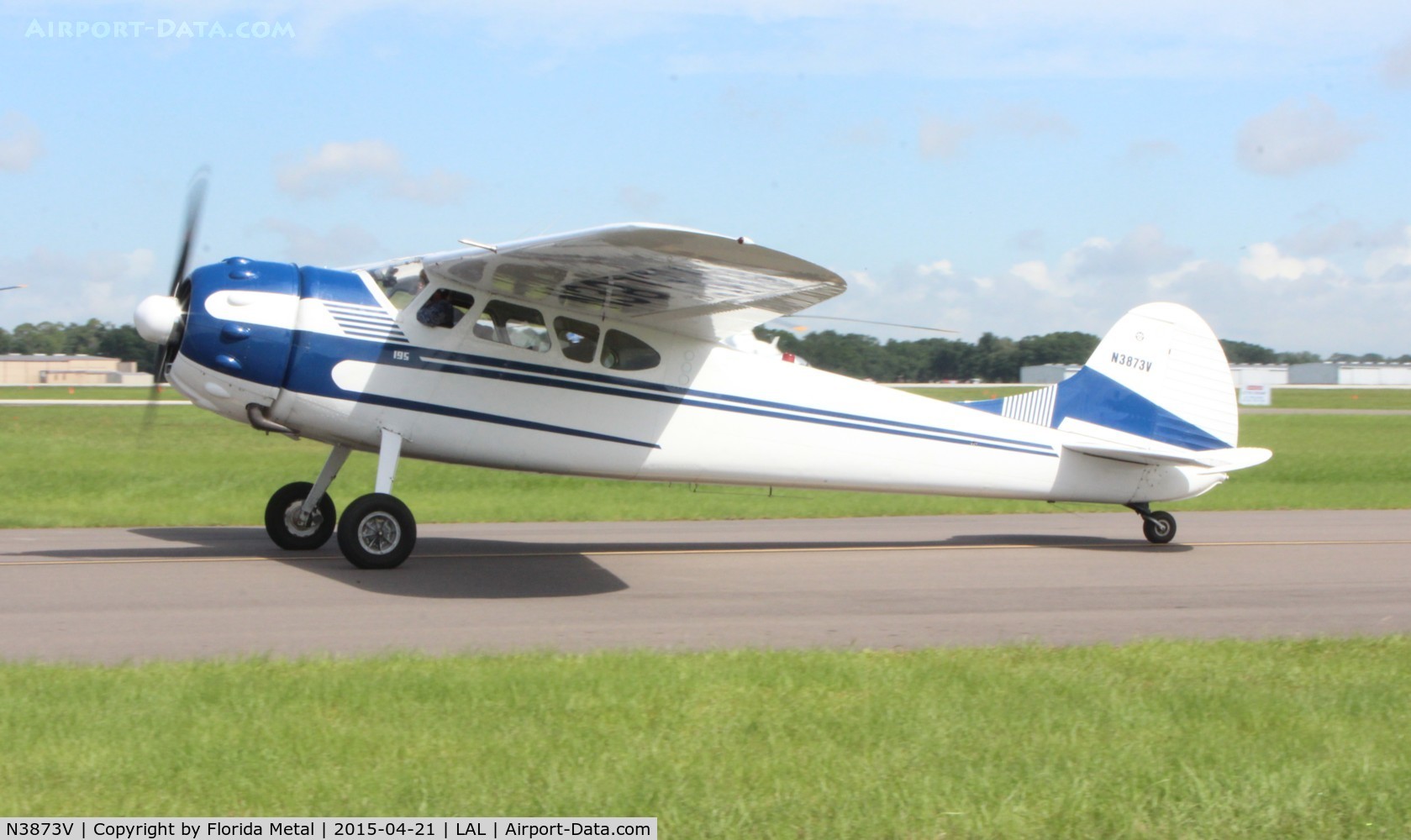 N3873V, 1949 Cessna 195 C/N 7335, Cessna 195