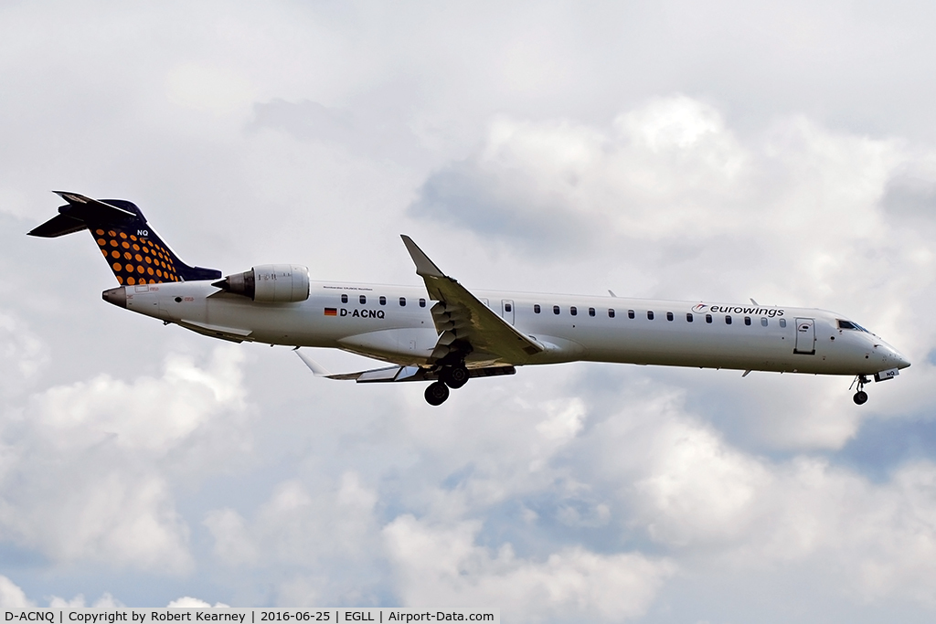 D-ACNQ, 2010 Bombardier CRJ-900LR (CL-600-2D24) C/N 15260, Arriving 27R