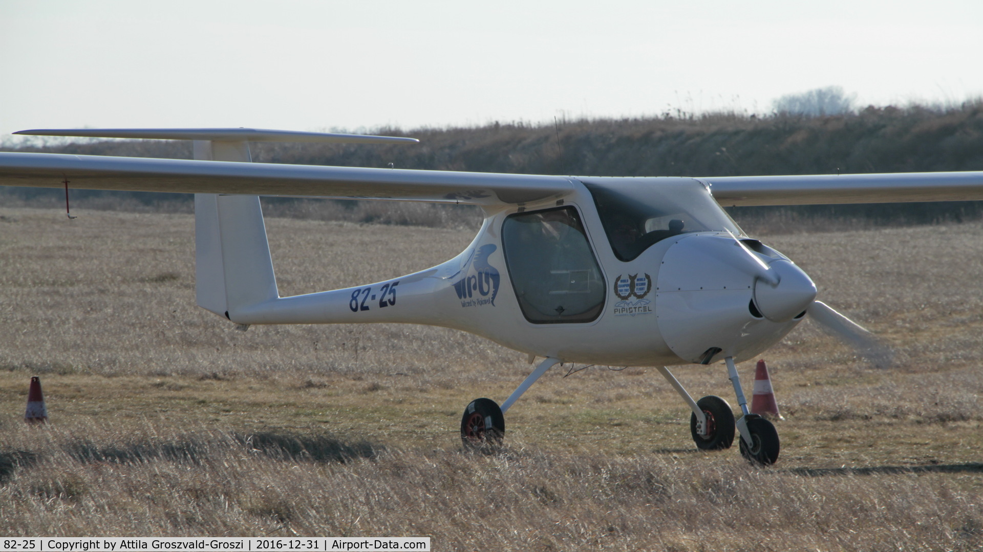 82-25, 2015 Pipistrel Virus C/N 181V9120405, Balatonfökajár Airfield - year farewell flight