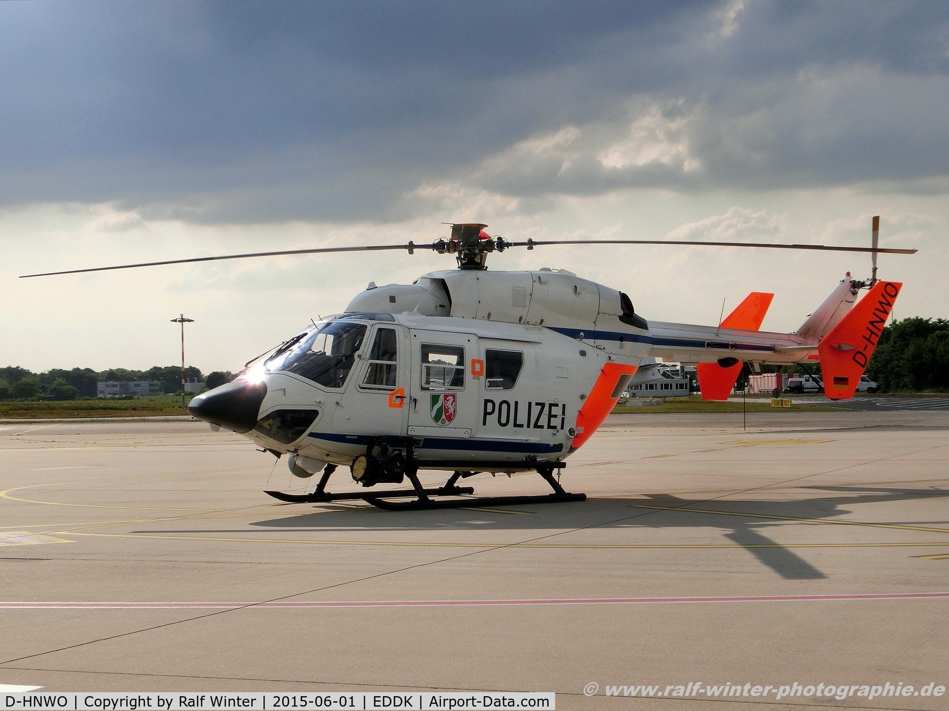 D-HNWO, 2004 Eurocopter-Kawasaki BK-117C-1 C/N 7552, Eurocopter BK-117C1 - Polizei NRW - D-HNWO - 01.06.2015 - CGN
