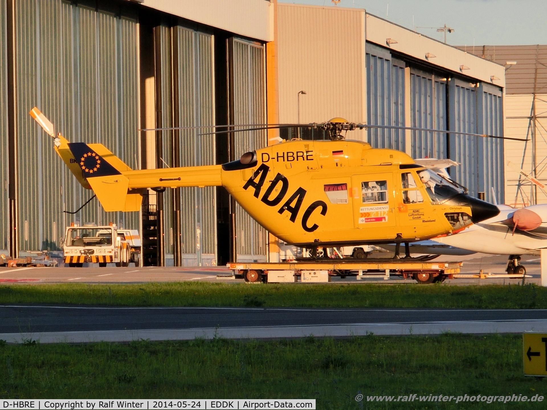 D-HBRE, 1988 Eurocopter-Kawasaki BK-117B-2C C/N 7184, MBB Kawasaki - BK-117B2C - ADAC - D-HBRE - 24.05.2014 - CGN
