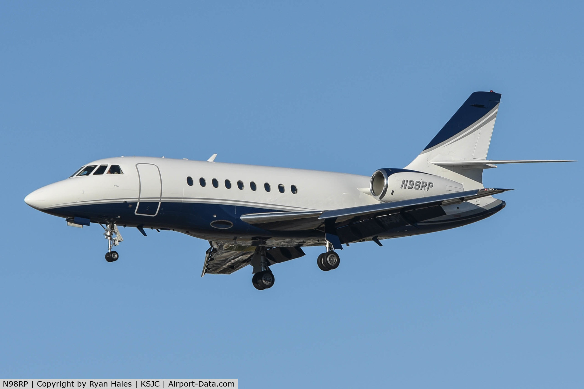 N98RP, 2002 Dassault Falcon 2000 C/N 186, Short final...