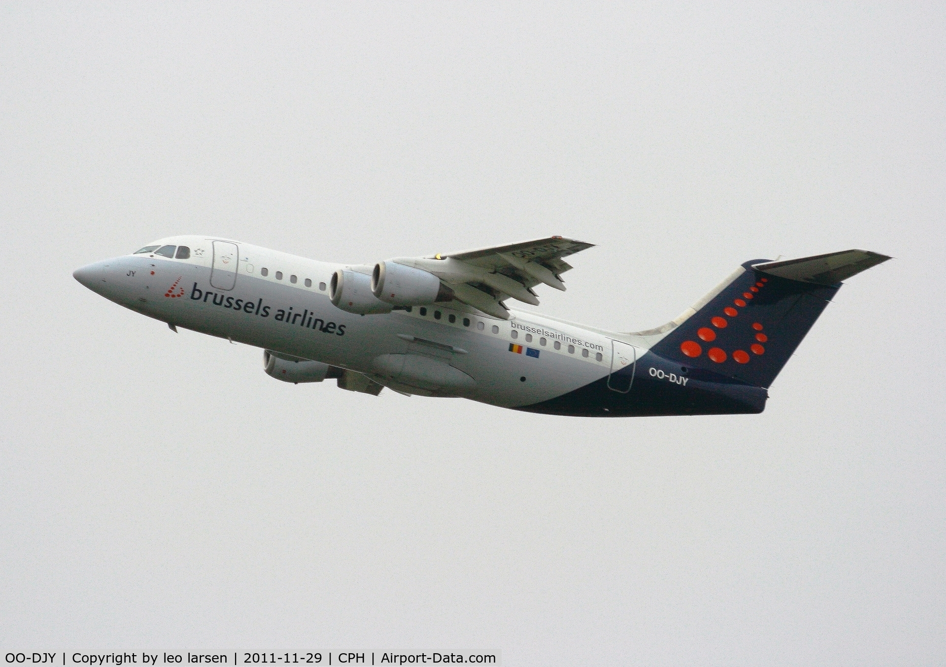OO-DJY, 1997 British Aerospace Avro 146-RJ85 C/N E.2302, Copenhagen 29.11.2011