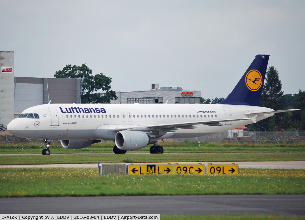 D-AIZK, 2012 Airbus A320-214 C/N 5122, Wellcome to Hannover Airport