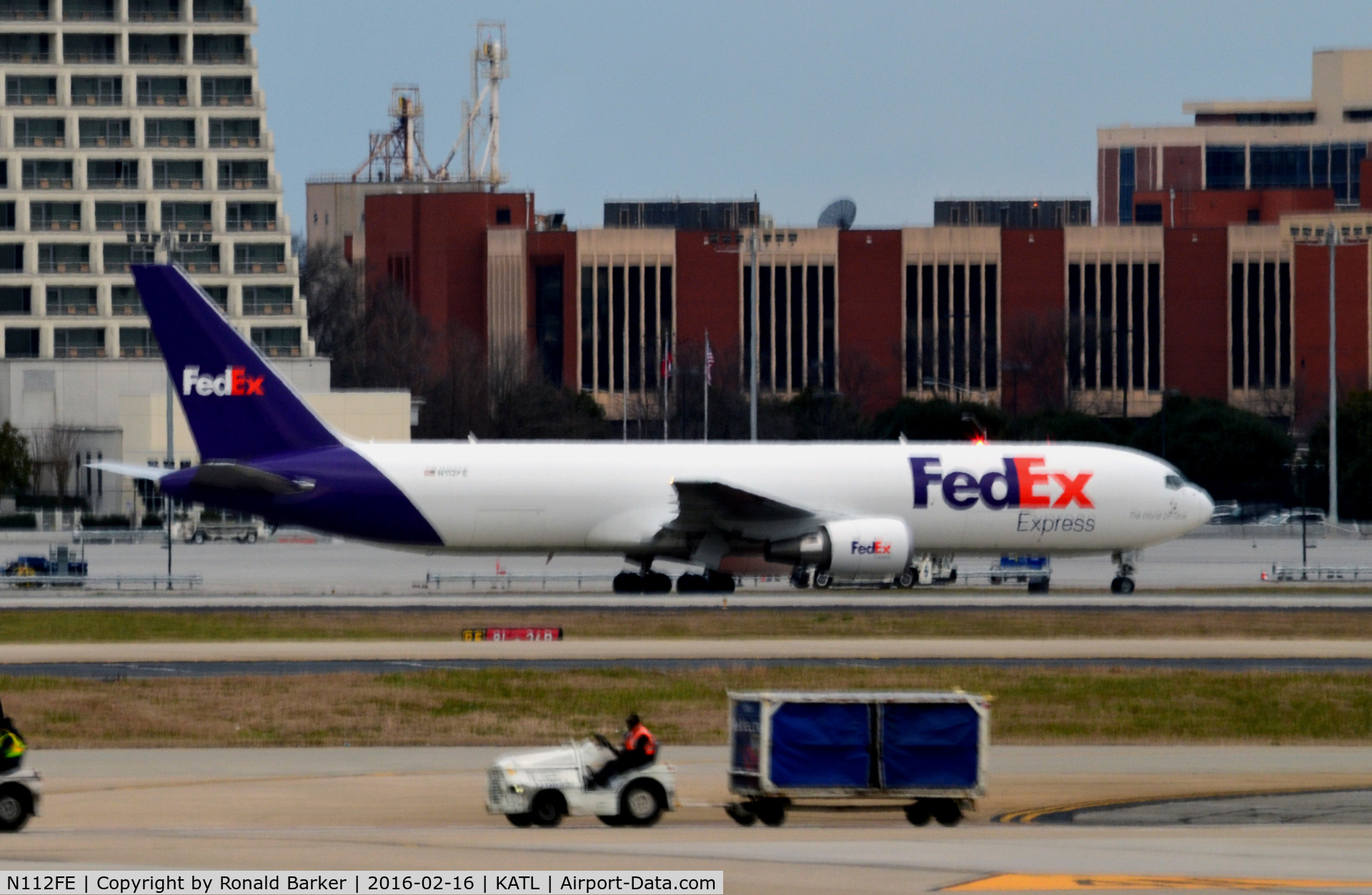N112FE, 2014 Boeing 767-3S2F C/N 43543, Taxi Atlanta