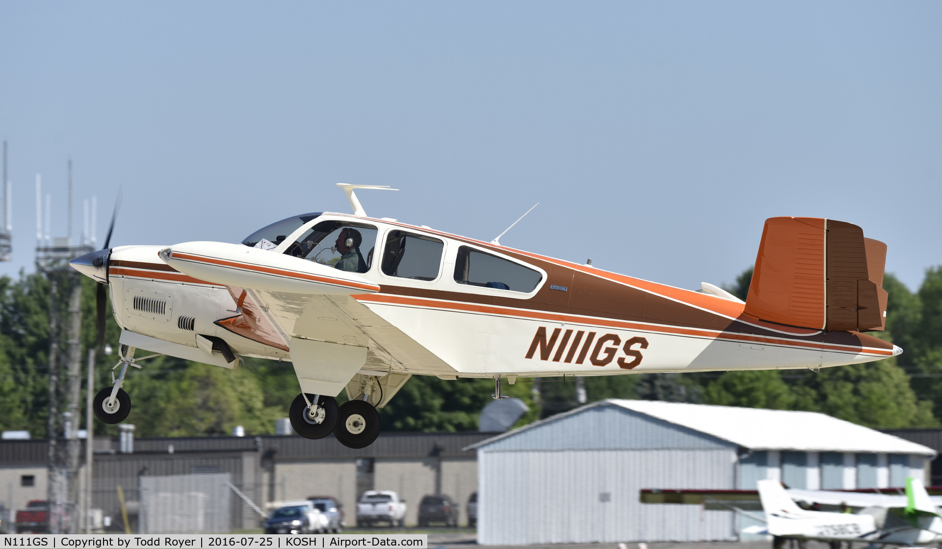 N111GS, 1968 Beech V35A Bonanza C/N D-8780, Airventure 2016