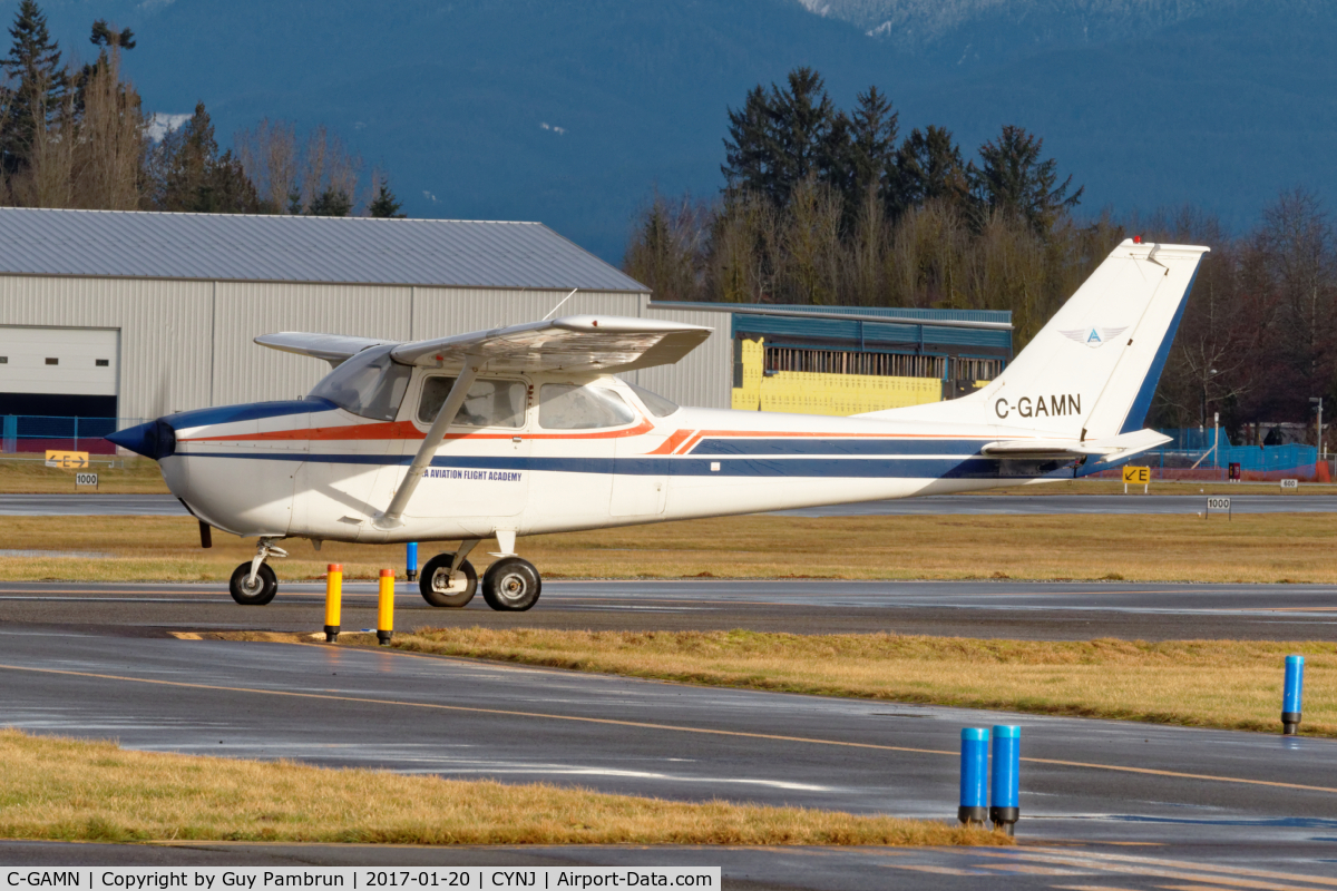 C-GAMN, 1969 Cessna 172K Skyhawk C/N 17257948, Getting ready to depart