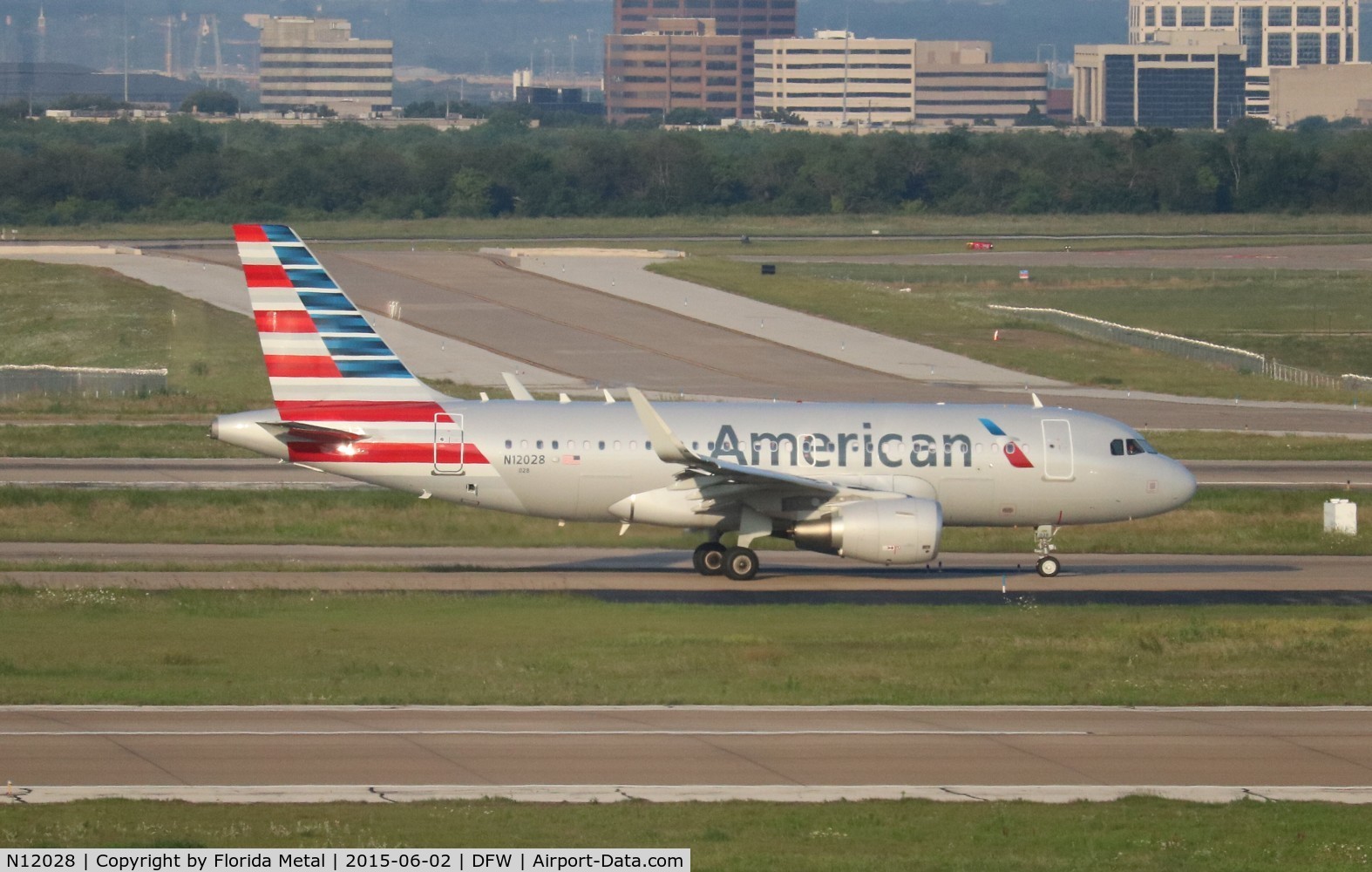 N12028, 2015 Airbus A319-115 C/N 6456, American