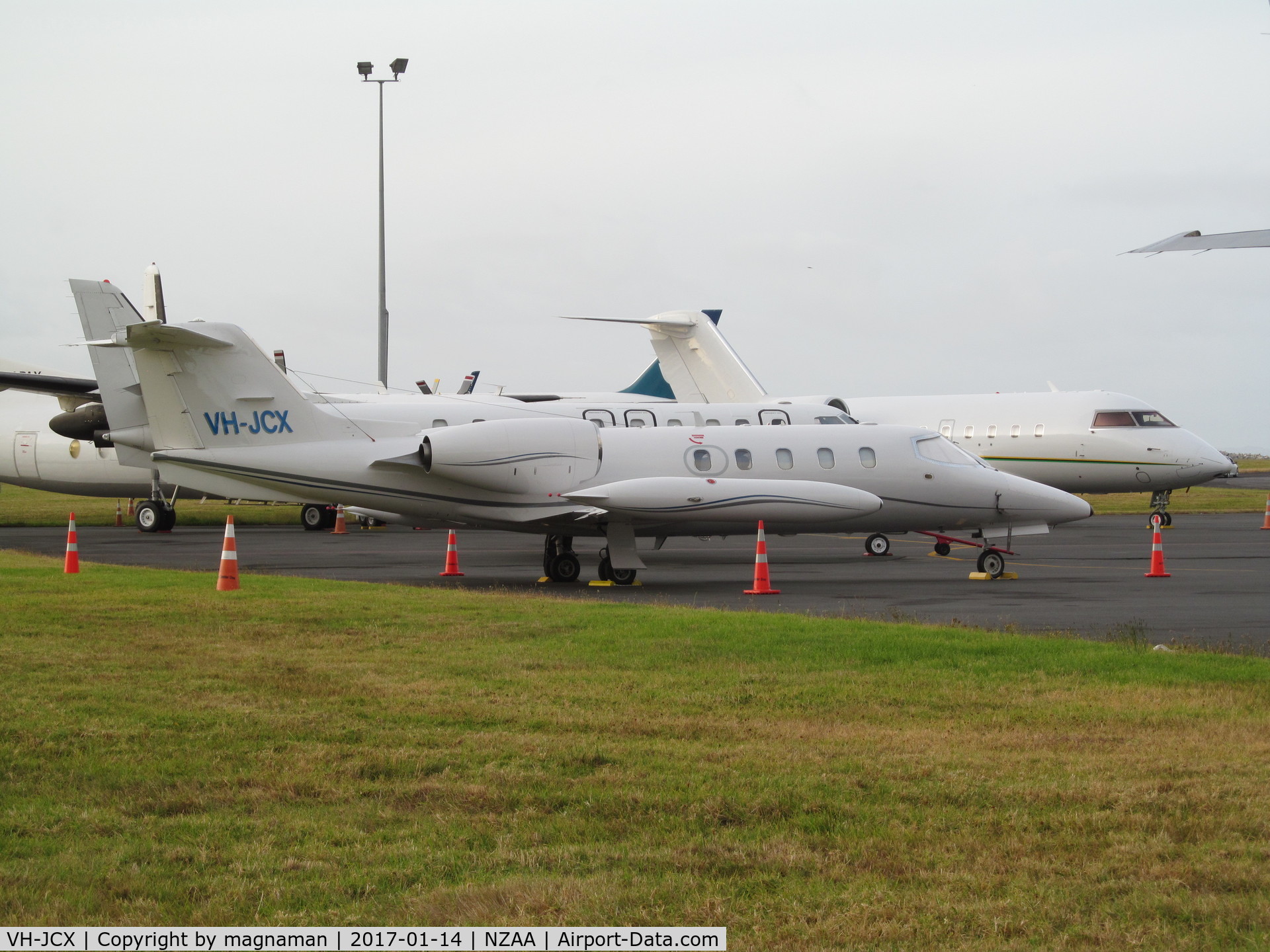 VH-JCX, 1986 Gates Learjet 36A C/N 36A-057, moved to 