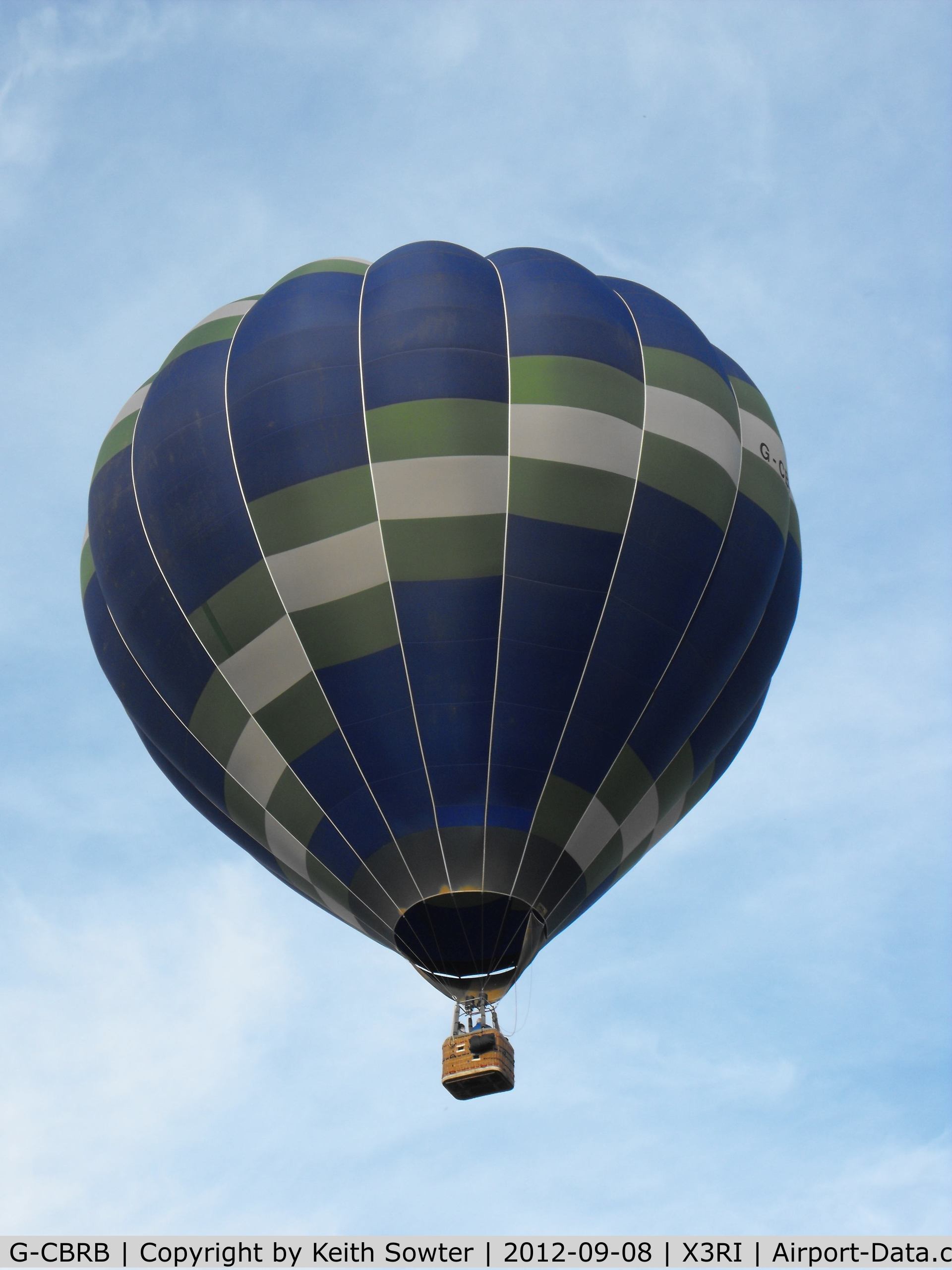 G-CBRB, 2002 UltraMagic S-105 C/N 105/103, Sackville Lodge Grass Roots Balloon Meet