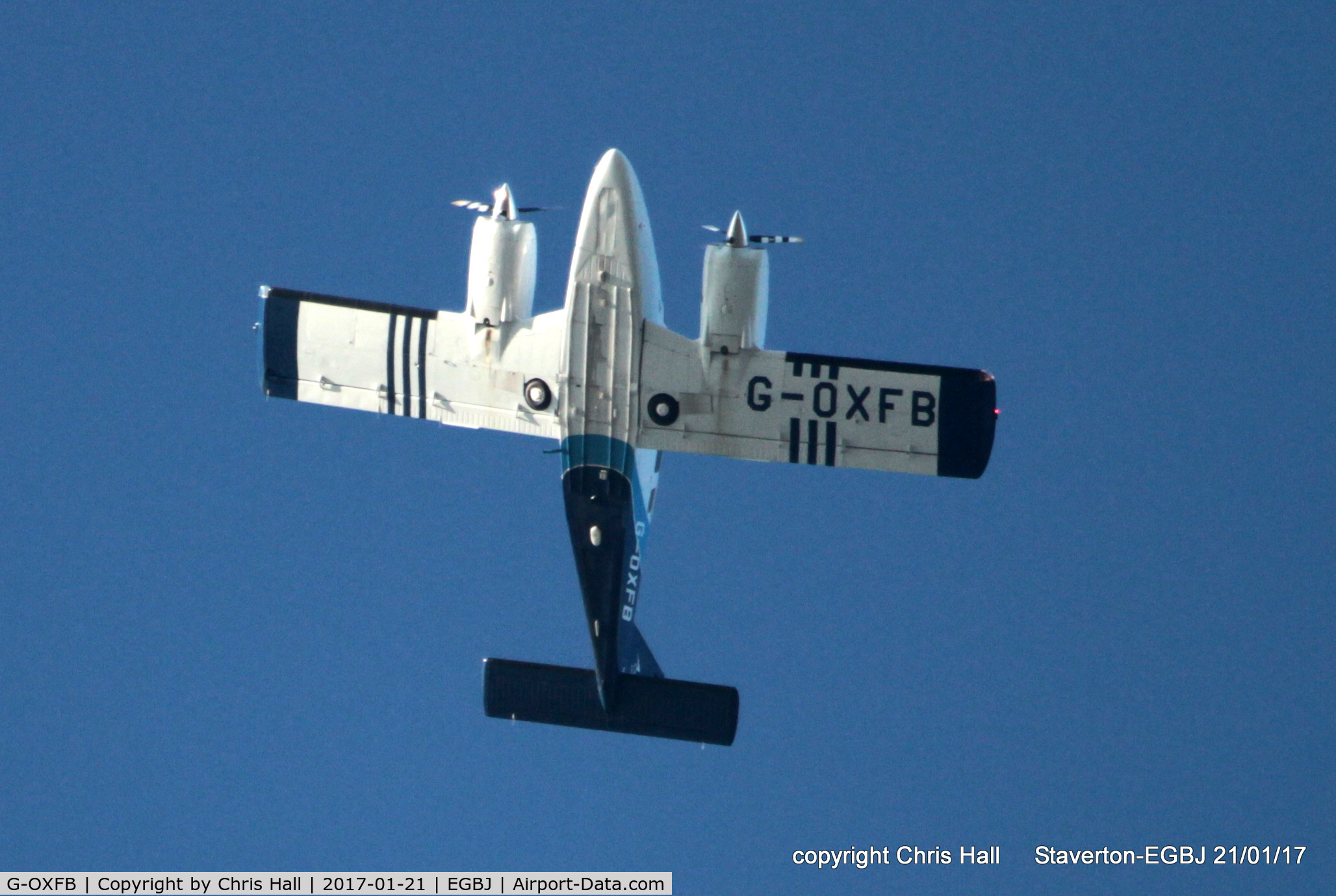G-OXFB, 2013 Piper PA-34-220T Seneca V C/N 34-49480, at Staverton