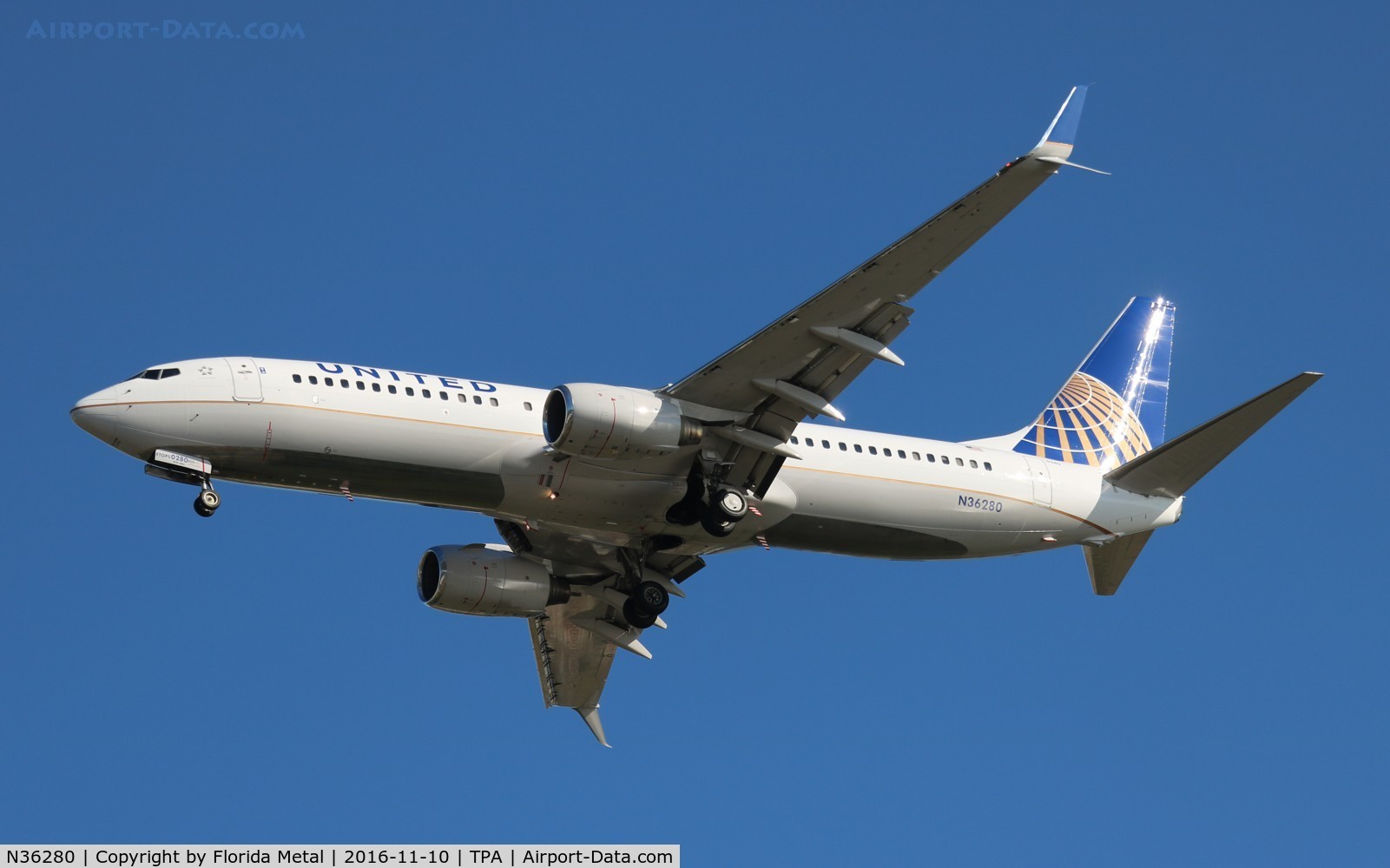 N36280, 2003 Boeing 737-824 C/N 31598, United