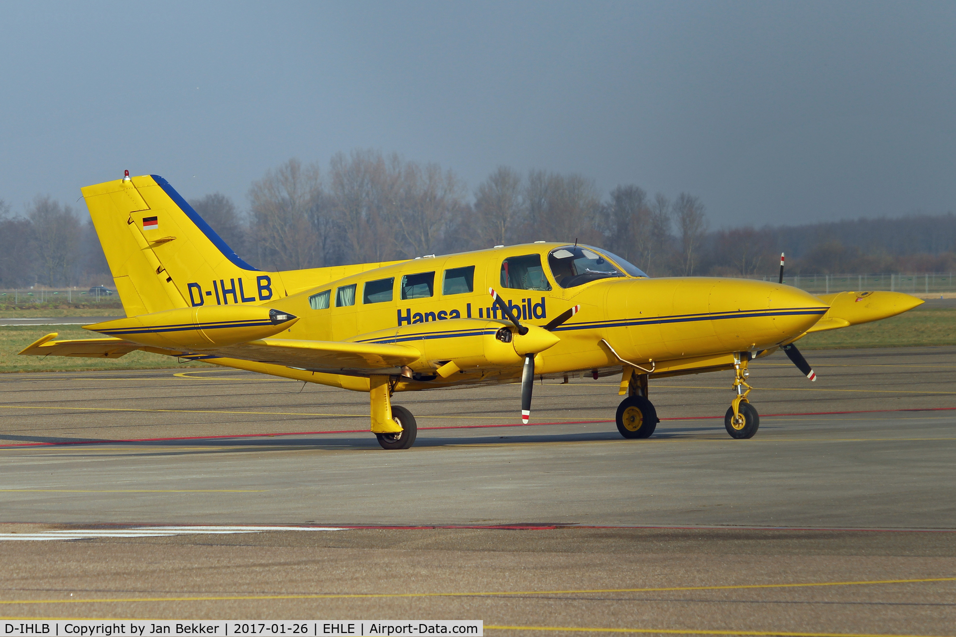 D-IHLB, 1978 Cessna 402B Businessliner C/N 402B1340, Lelystad Airport