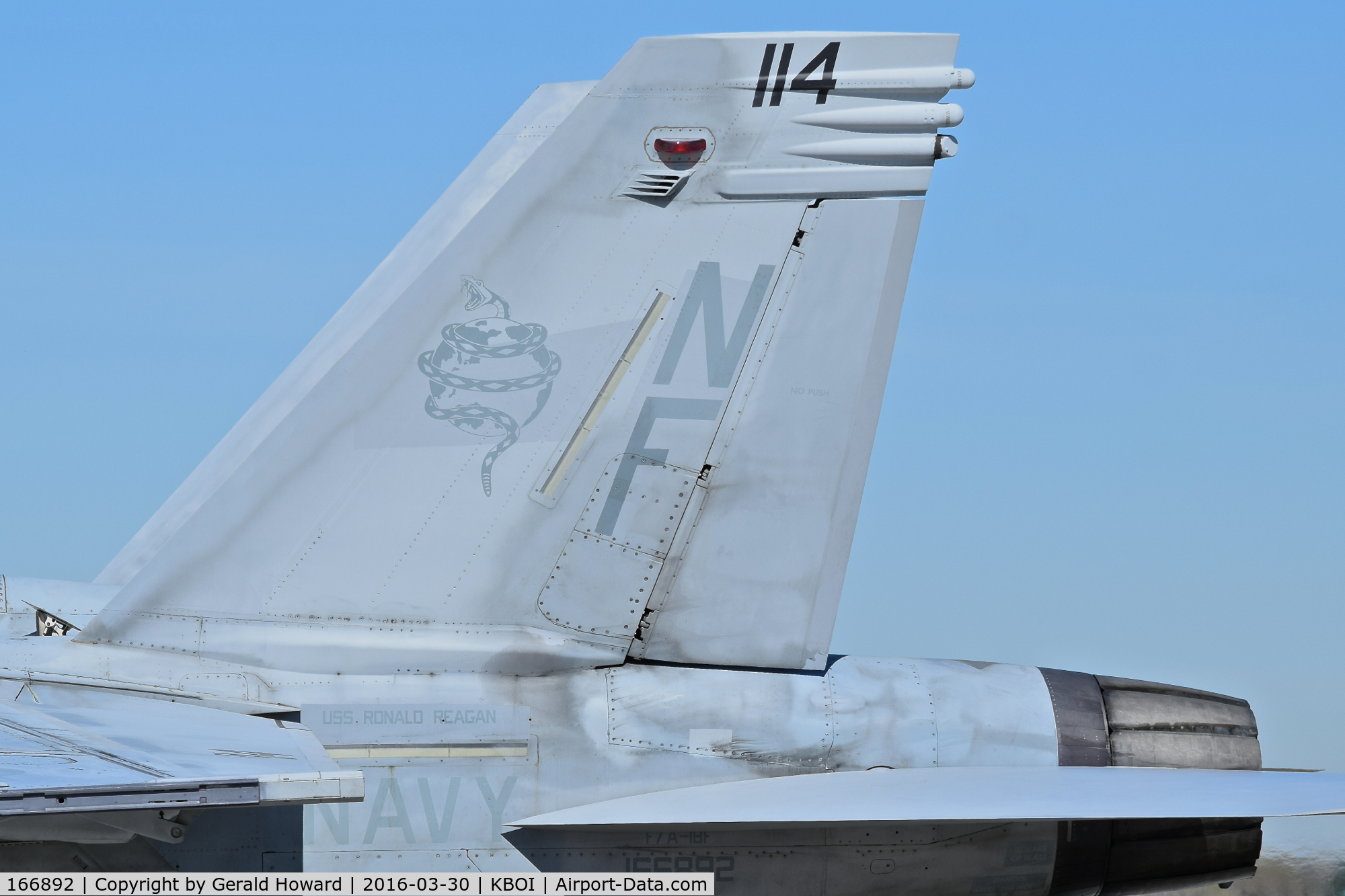 166892, Boeing F/A-18F Super Hornet C/N F222, VAF-102 “Diamondbacks”,  NAF Atsugi, Japan
(CVW-5  USS Ronald Reagan)