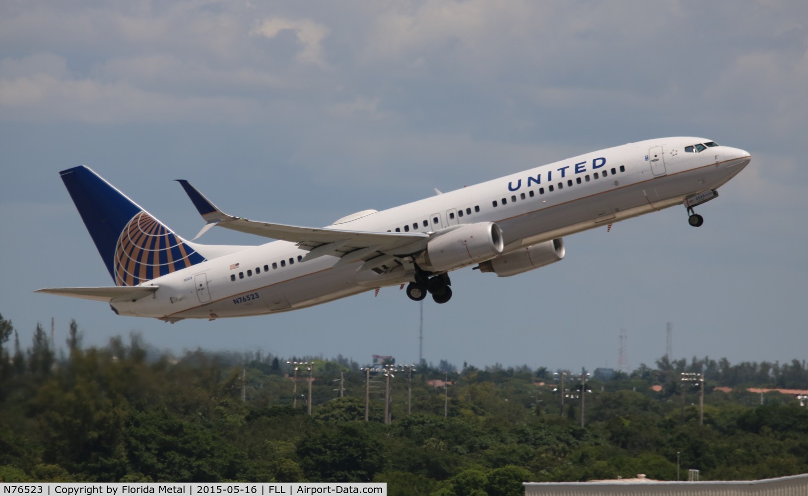 N76523, 2010 Boeing 737-824 C/N 37101, United