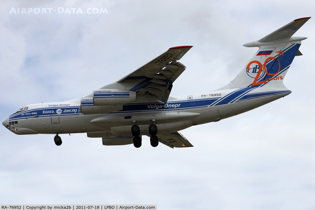RA-76952, 2010 Ilyushin Il-76TD-90VD C/N 2093422743, Landing