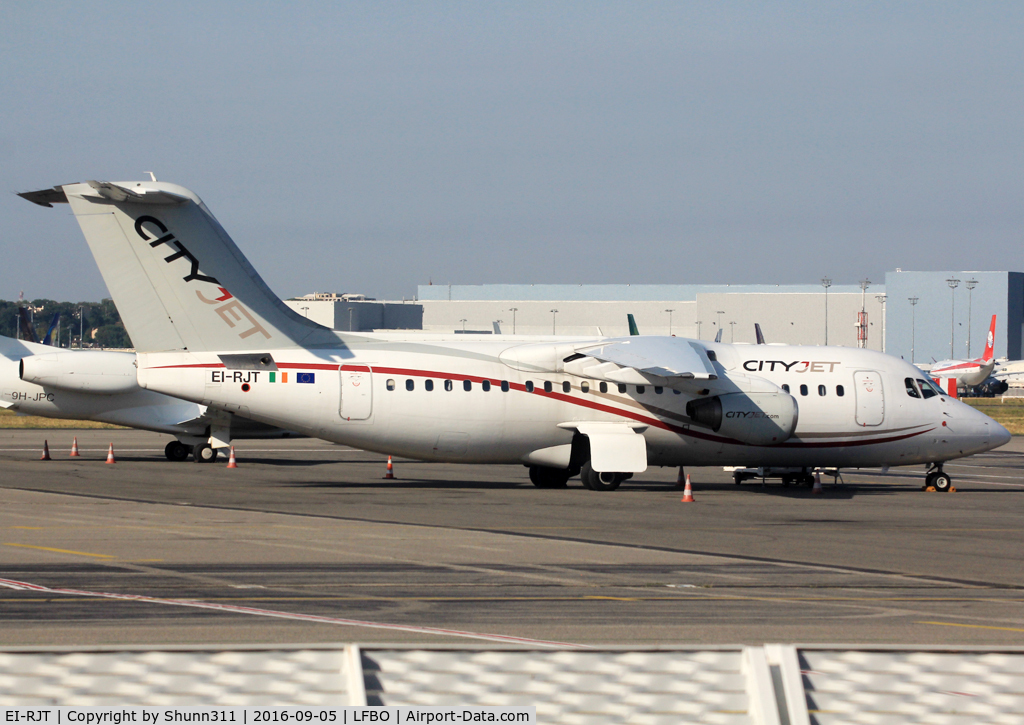 EI-RJT, 2000 British Aerospace Avro 146-RJ85A C/N E2366, Parked at the old Terminal...