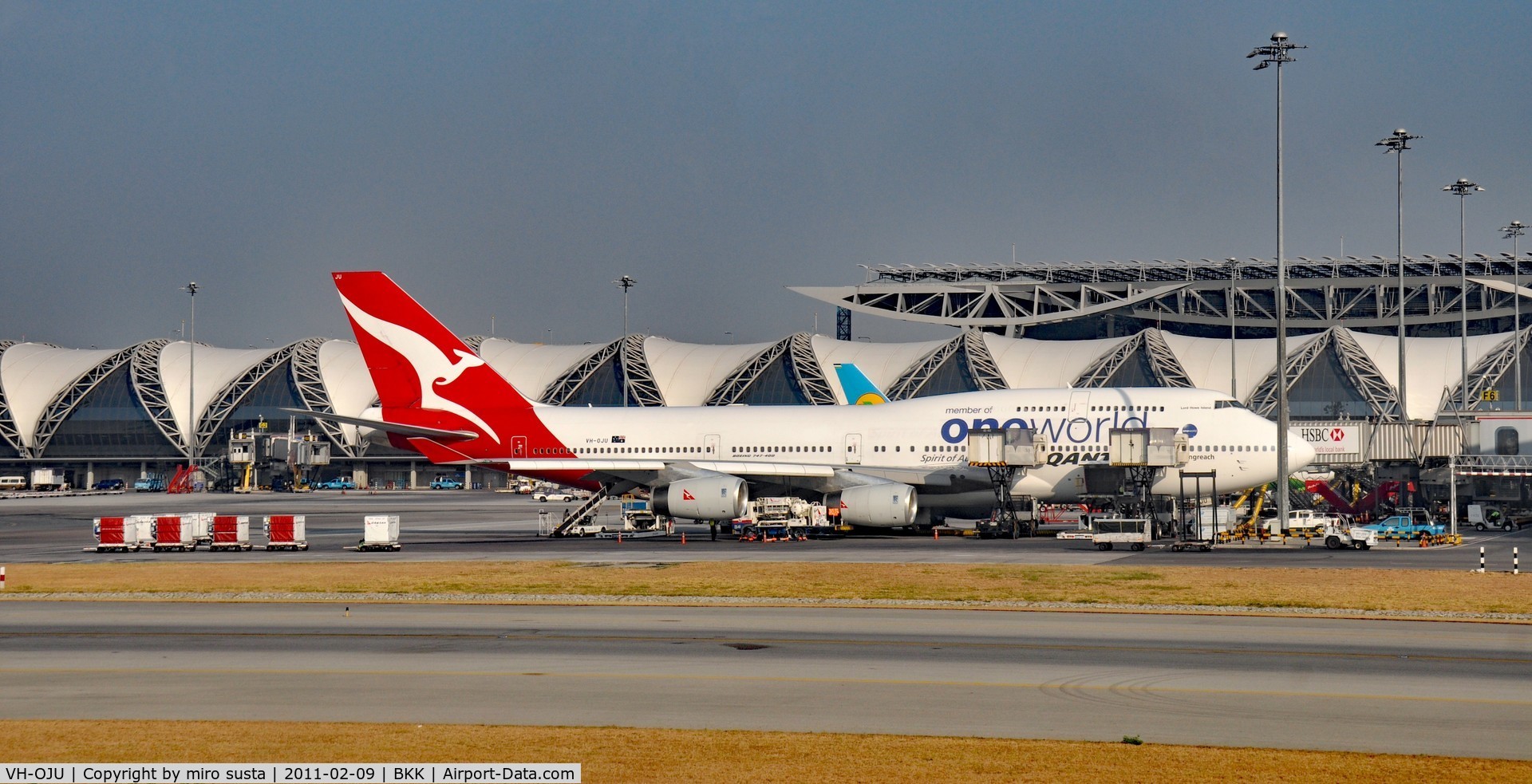 VH-OJU, 1999 Boeing 747-438 C/N 25566, Qantas Airlines Boeing 747-438 Airplane, Bangkok