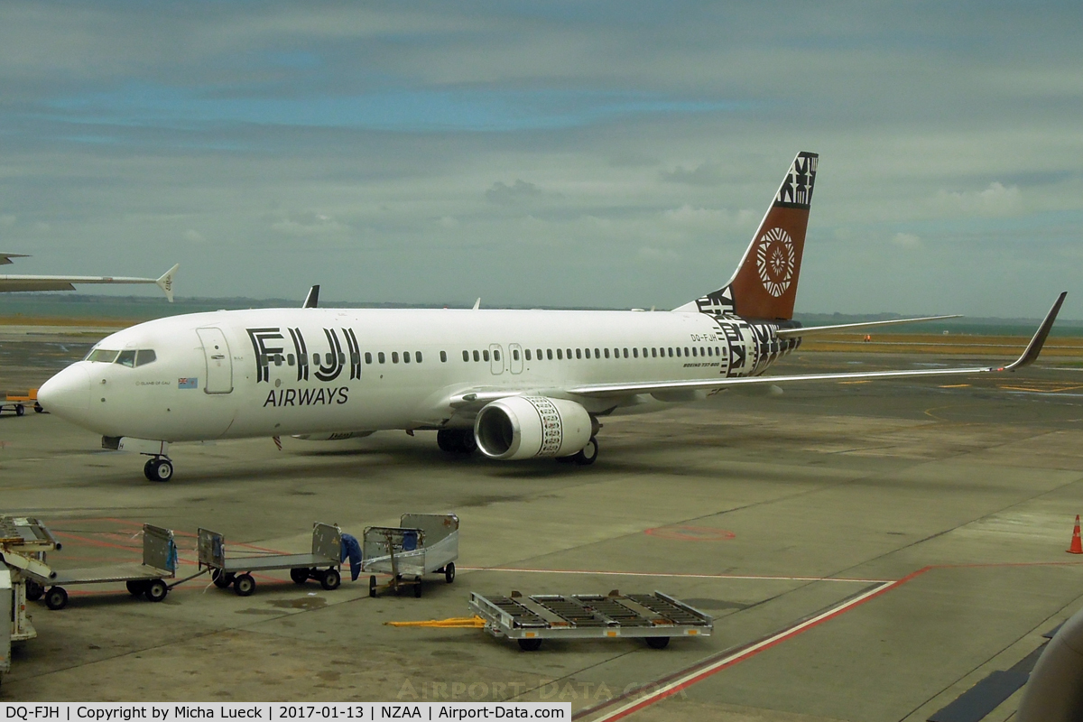 DQ-FJH, 1999 Boeing 737-8X2 C/N 29969, At Auckland