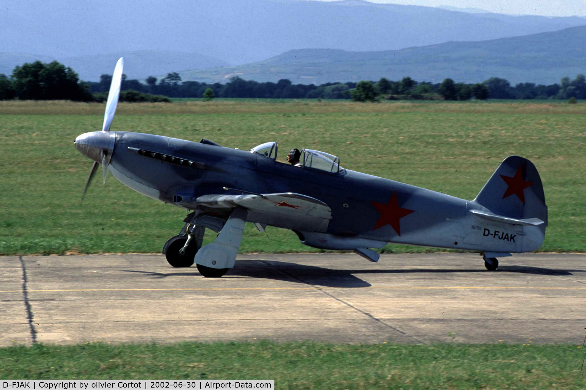 D-FJAK, 1996 Yakovlev Yak-3UA C/N 0470107, Colmar airshow 2002