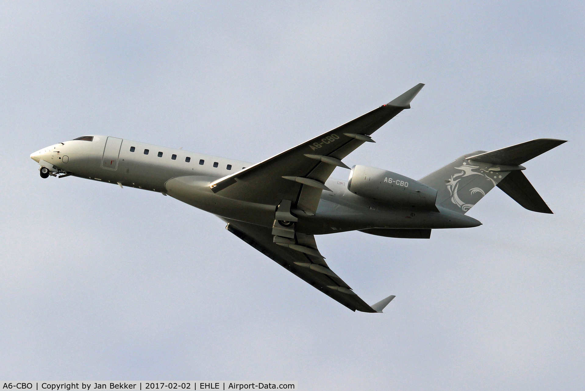 A6-CBO, 2009 Bombardier BD 700-1A10 Global Express C/N 9345, Lelystad Airport departing after a visit to QAPS