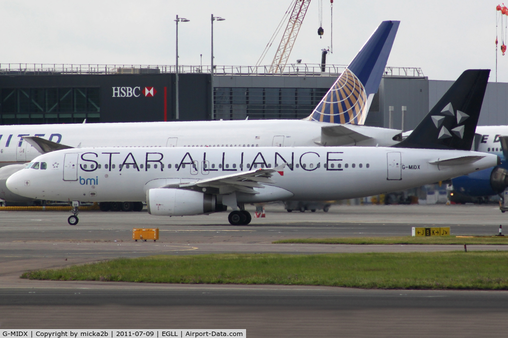 G-MIDX, 2000 Airbus A320-232 C/N 1177, Taxiing. Scrapped in January 2023