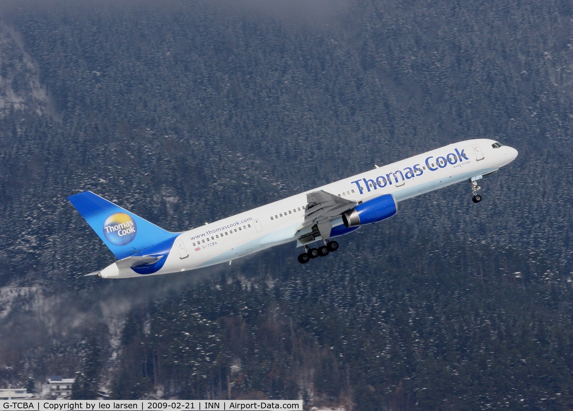 G-TCBA, 1998 Boeing 757-28A C/N 28203, Innsbruck 21.2.2009