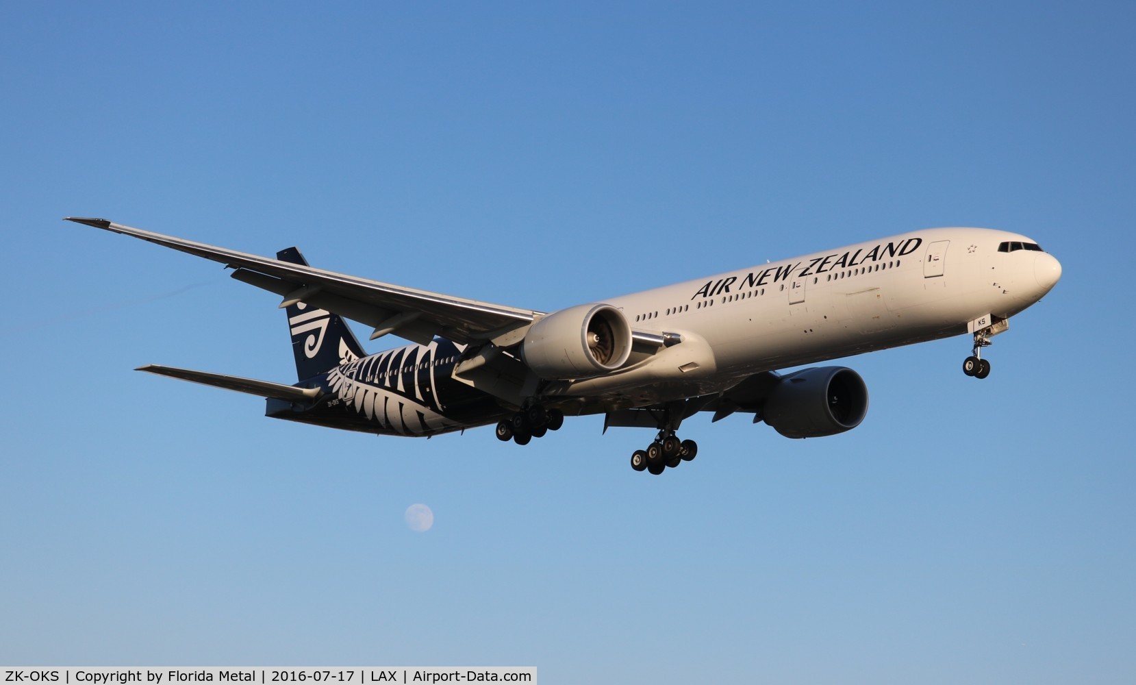 ZK-OKS, 2014 Boeing 777-306/ER C/N 44547, Air New Zealand