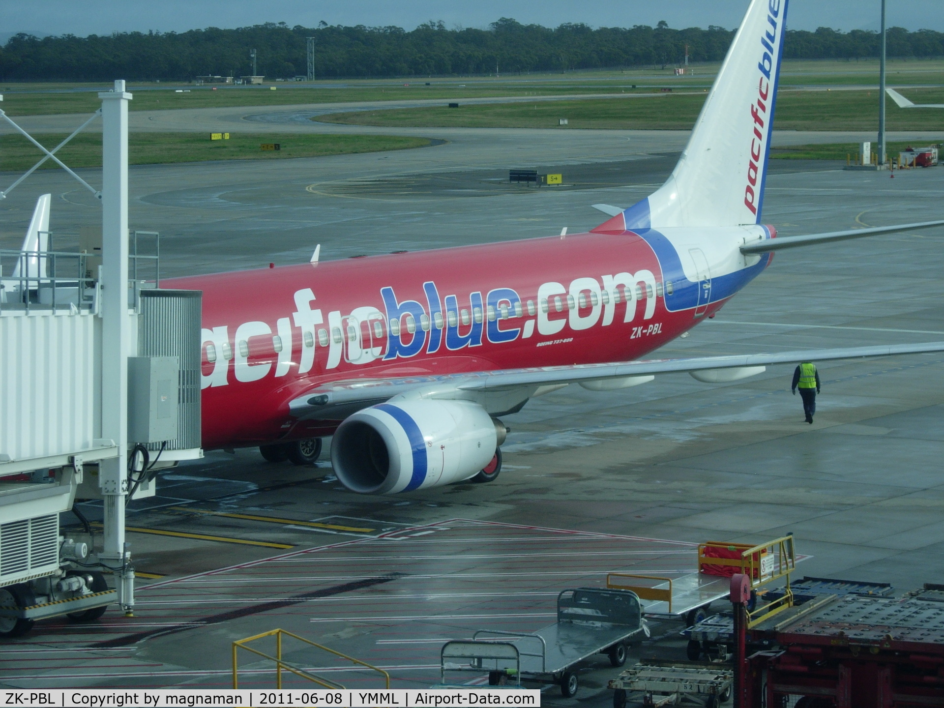 ZK-PBL, 2008 Boeing 737-8FE C/N 36605, on stand at MEL