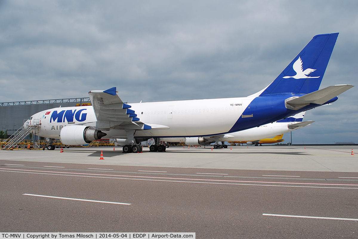 TC-MNV, 1995 Airbus A300C4-605R C/N 758, 