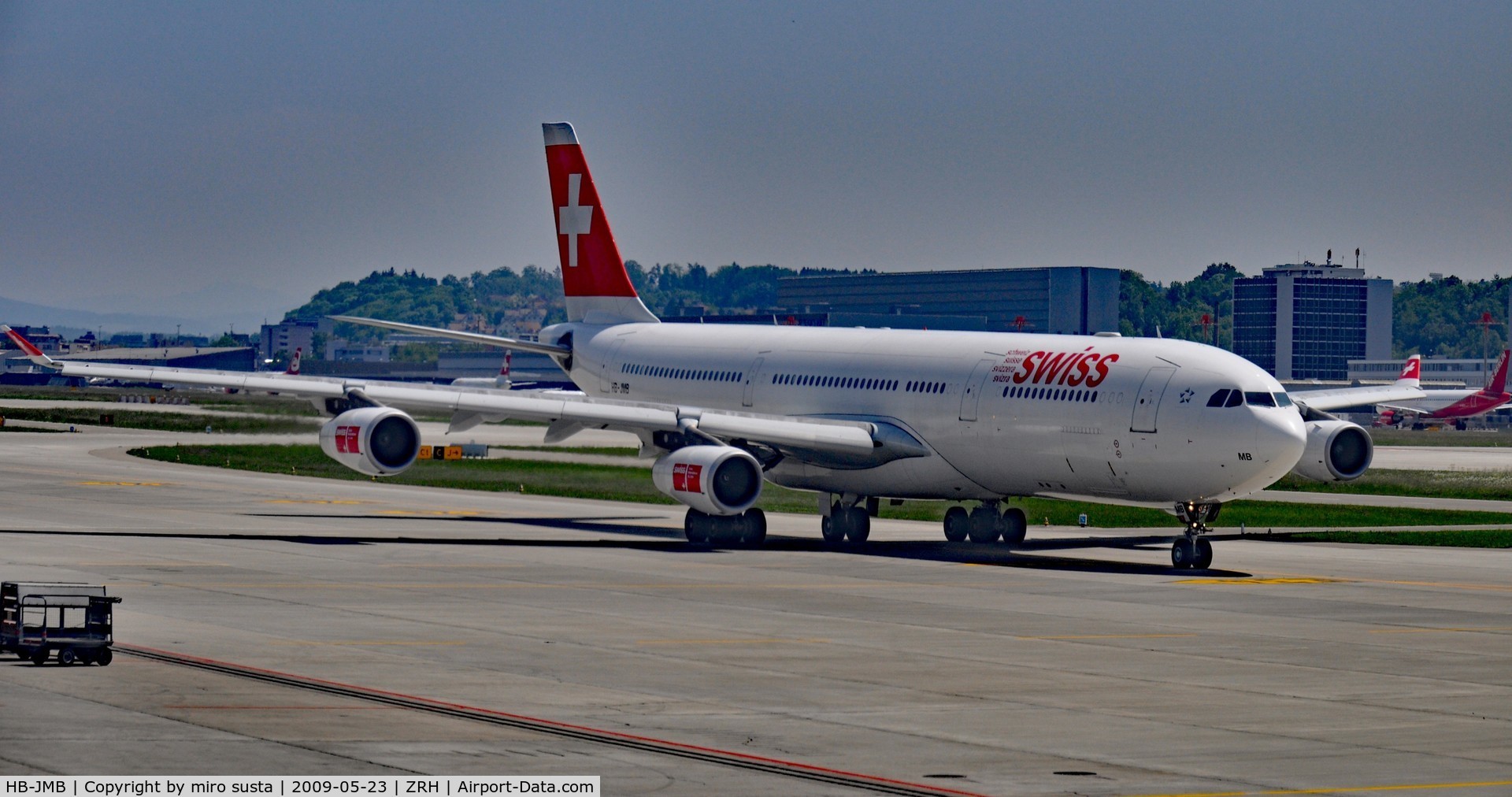 HB-JMB, 2003 Airbus A340-313 C/N 545, Swiss International Airlines Airbus A340-313 Airplane, Zurich-Kloten International Airport