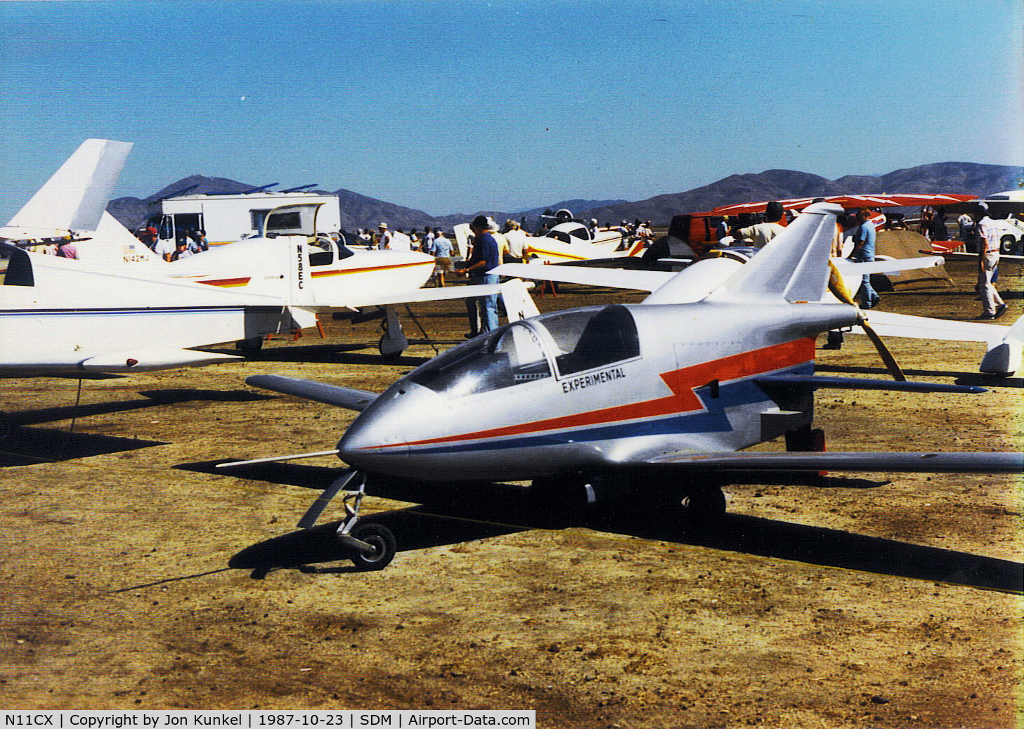 N11CX, 1984 Bede BD-5 C/N 3011, Owned by a doctor who built it at the time the photograph was taken.